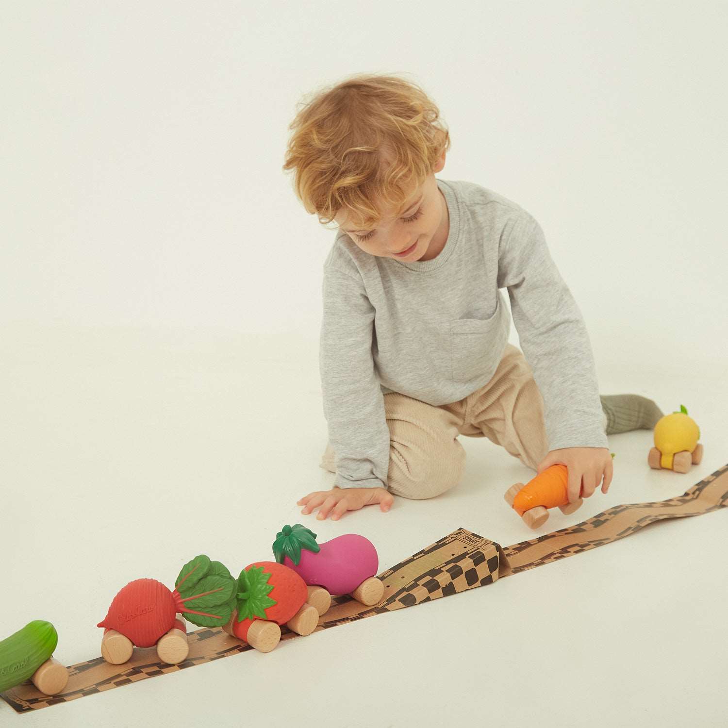 Betty The Beetroot Baby Car Toy - Oli&Carol