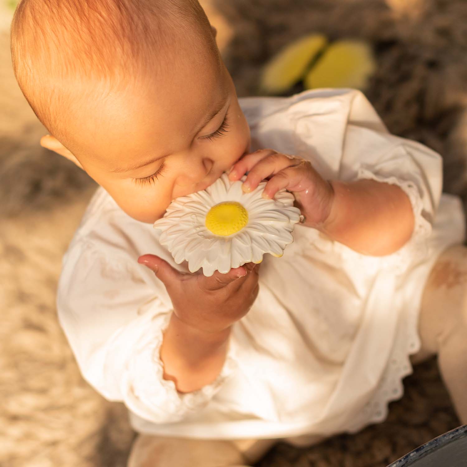 Margarita the Daisy Baby Teether - Oli&Carol