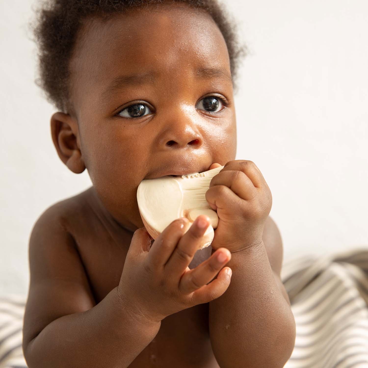 Manolo the Mushroom Baby Teether - Oli&Carol