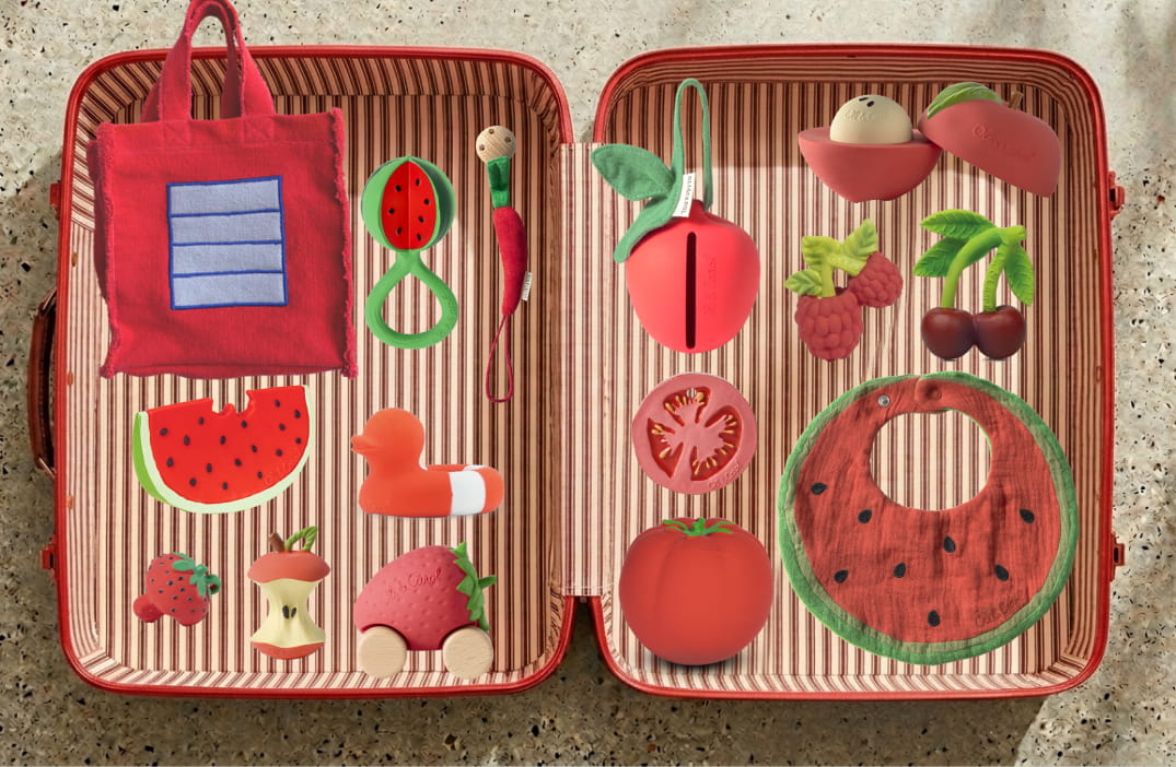 Apple Stacking Toy & Rattle Ball | Oli&Carol