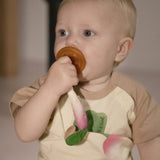 Ramona the Radish Chupetero