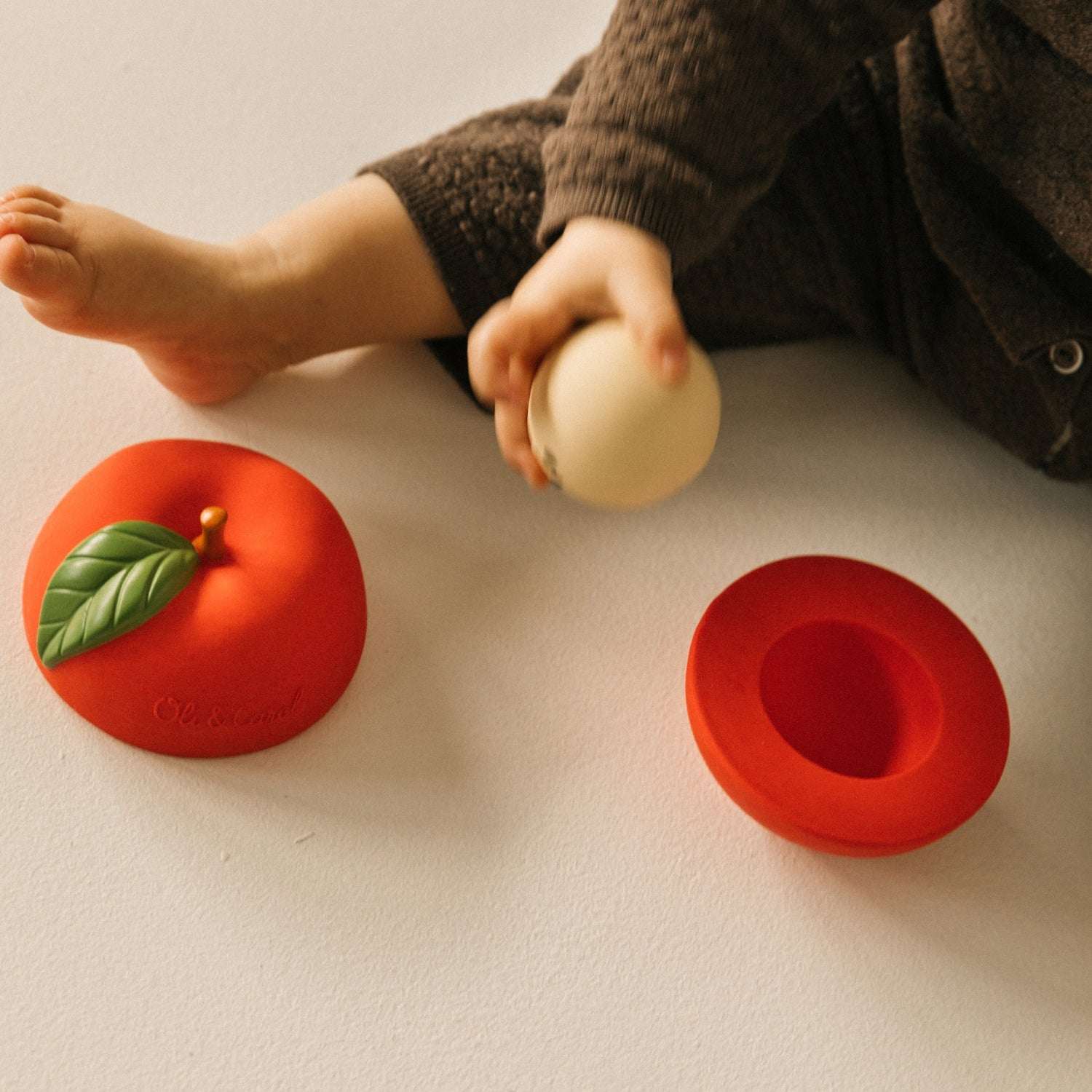 Apple Stacking Toy & Rattle Ball - Oli&Carol