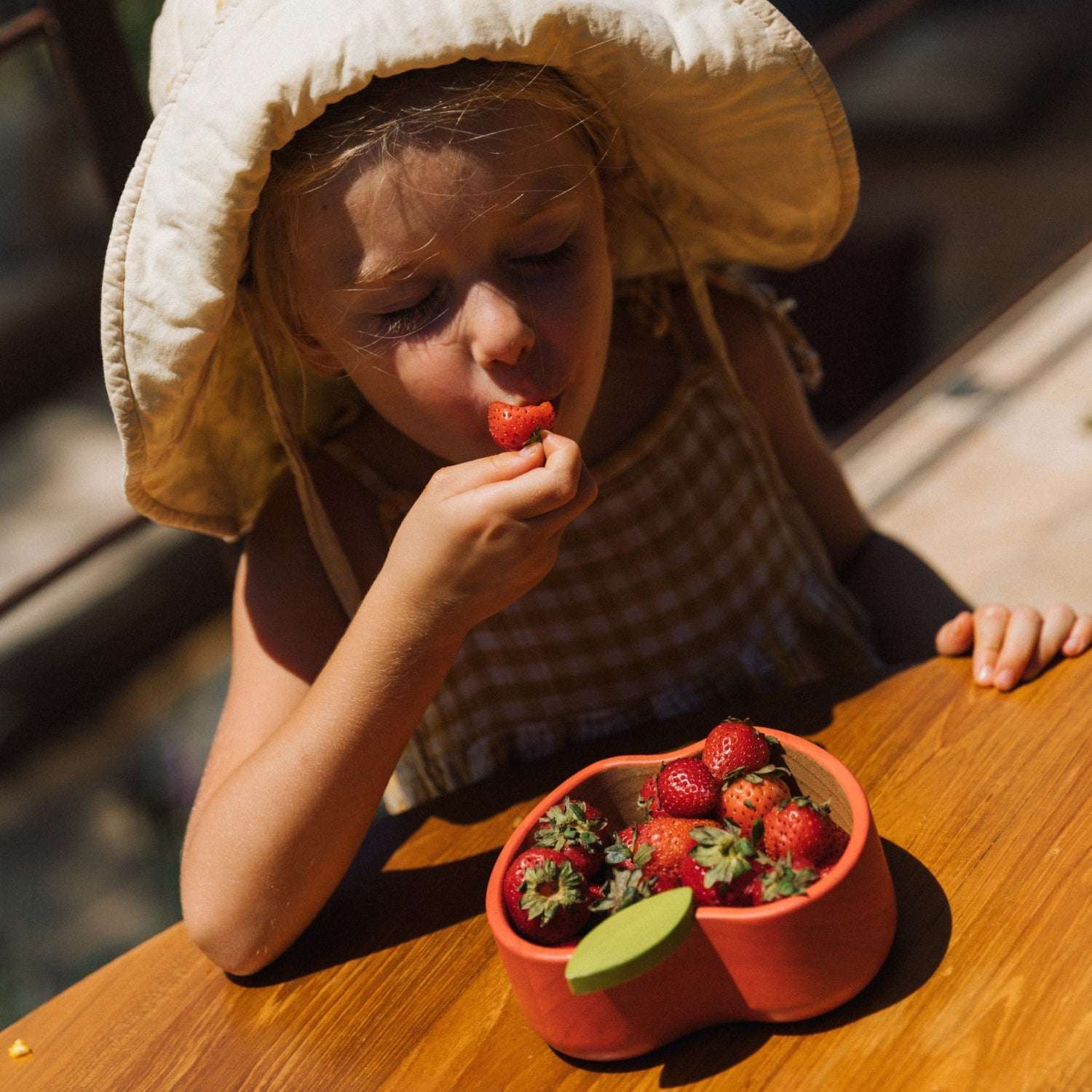 Pepa The Apple Bowl & Spoon Set - Oli&Carol