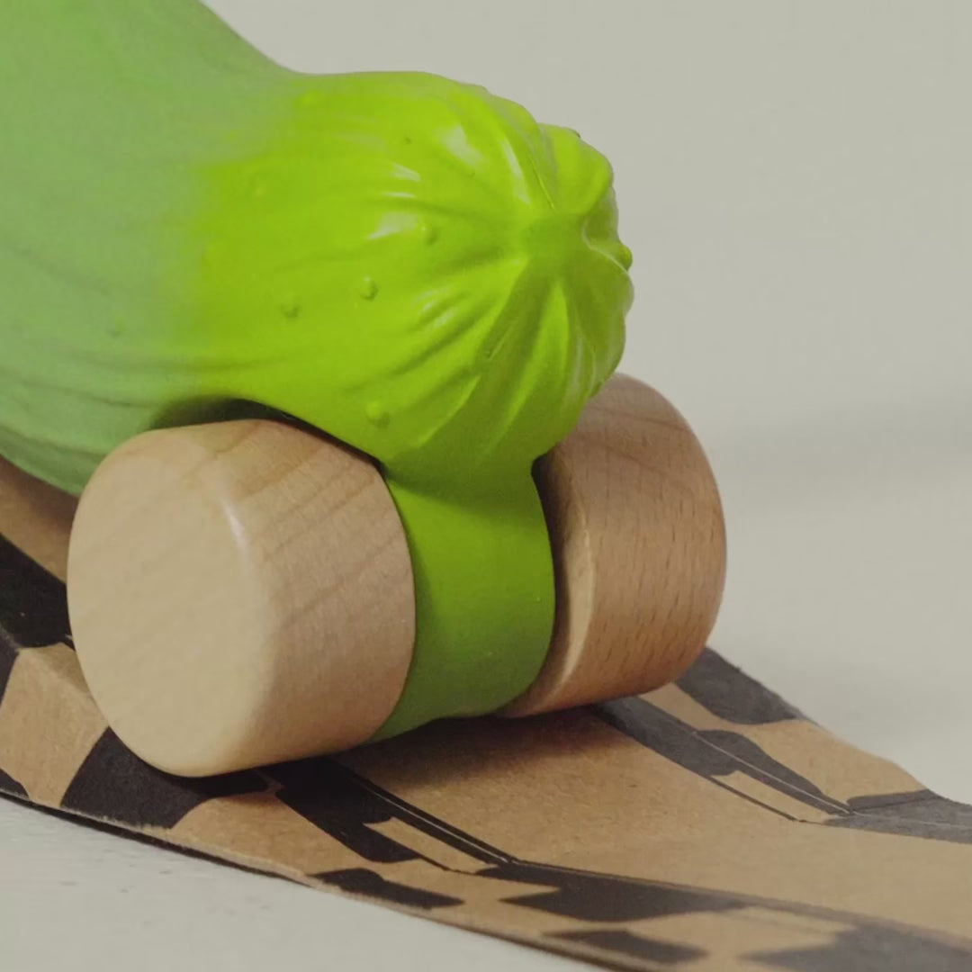 Pepino The Cucumber Baby Car Toy – Oli&Carol